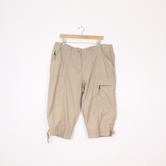 Alia Pants - Alia Beige Cargo Capri Pants